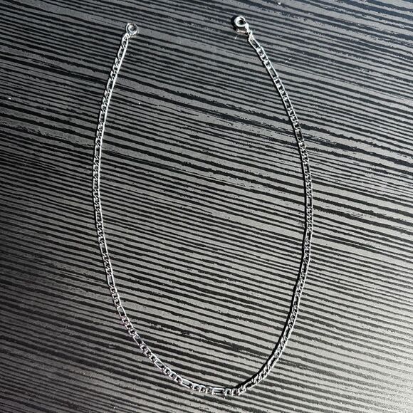 NEW 18K White Gold Plated Figaro 18" Chain / Layering Necklace - 18-inches - Picture 4 of 12